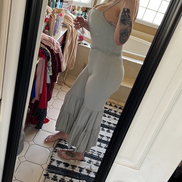 Sage Jumpsuit - Size M - Picture 5 of 6